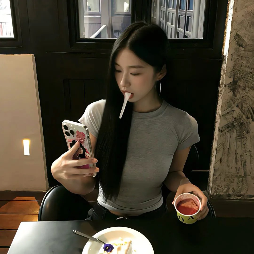 何者